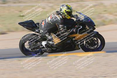 media/Sep-09-2023-SoCal Trackdays (Sat) [[6f49351c42]]/Turn 9 Inside (9am)/